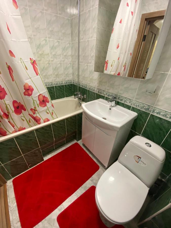 Квартира С Раздельными Комнатами, Левый Берег, Пр Правды, Ул Калиновая Dnipro Esterno foto
